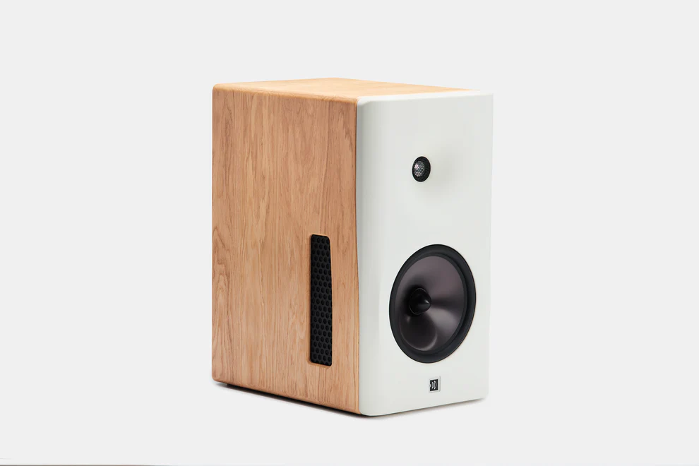 Loa Dutch & Dutch 8c